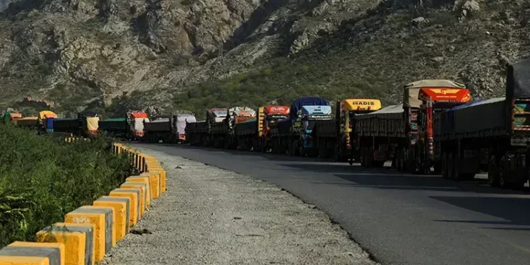 Afghanistan seeks to cut economic dependence on Pakistan