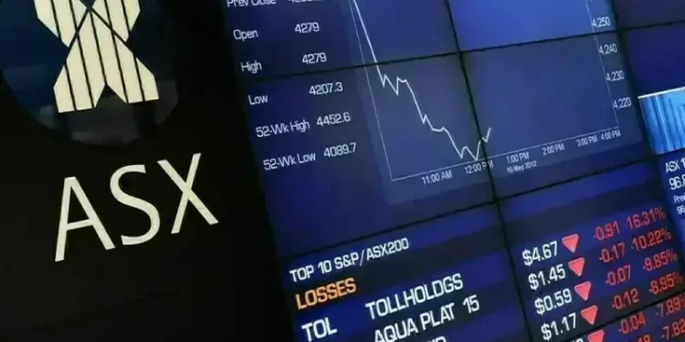 Australian shares little changed; head for worst November since 2014 on bank rout