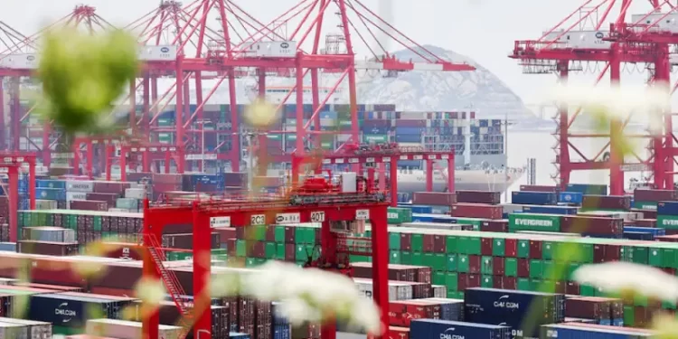 China’s exports suffer worst downturn since Feb as tariffs hammer US demand