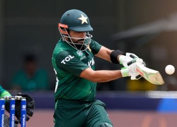 Great Comeback! Peshawar Zalmi Chairman Javed Afridi Congratulates Babar Azam