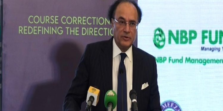 IMF board expected to approve $1.2bn tranche for Pakistan by ‘early December’, says Aurangzeb