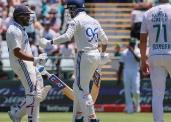India Fails to Chase 124 as South Africa Wins First Test in India After 15 Years