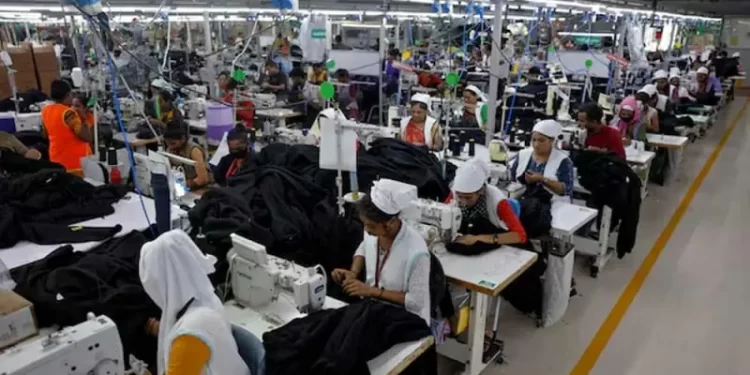 India’s November business growth slows to 6-month low on weak manufacturing, PMI shows