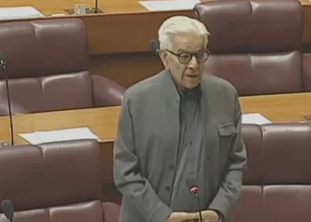 Khawaja Asif assails SC judges for stepping down, says ‘conscience awakened only after monopoly curtailed’