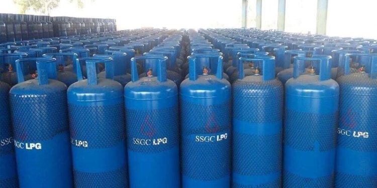 LPG being sold on record high rates, says BR survey