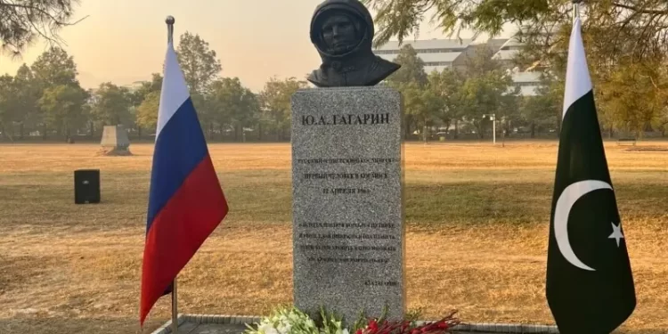 Monument to first man in space Yuri Gagarin unveiled in Islamabad