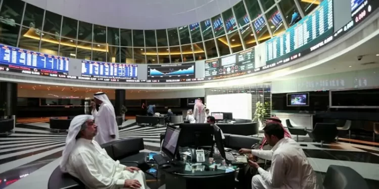 Most Gulf bourses muted as lower oil, Fed rate uncertainty weigh