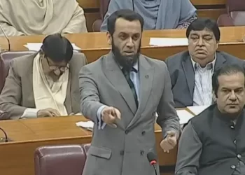 NA continues debate on 27th Amendment; Attaullah Tarar castigates opposition over ‘selective memory’