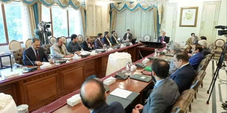 PM Shehbaz meets MQM-P delegation, discusses 27th Constit­utional Amendment