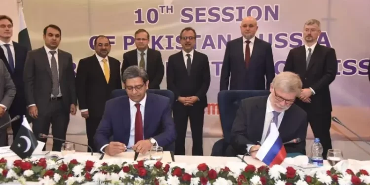 Pakistan, Russia sign MoU to boost cooperation on competition policy