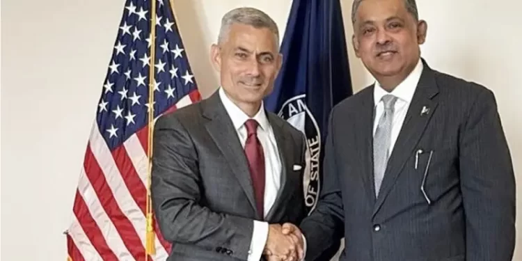 Pakistan, US reaffirm commitment to strengthen ‘economically entrenched strategic partnership’