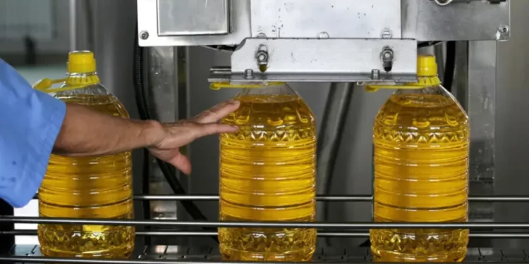 Pakistan edible oil imports to reach 3.5 million metric tons in 2025, exec says