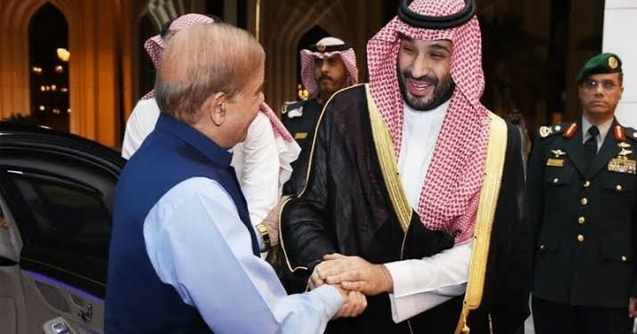 Saudi Arabia Plans to Invest $10 Billion in Pakistan