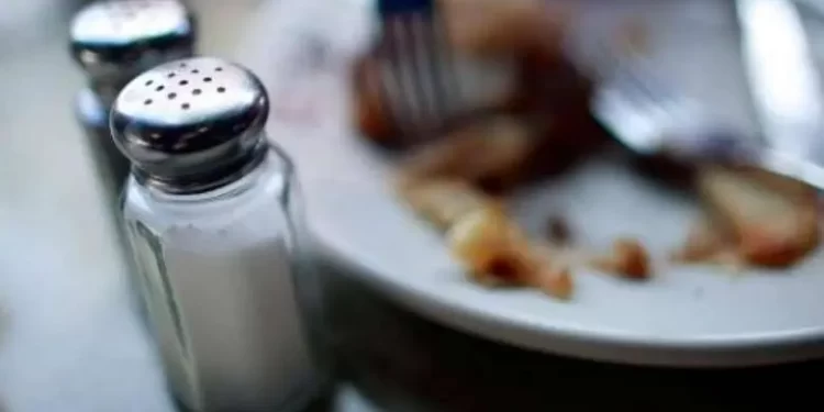 Smuggled salt, betel nuts worth Rs35.5m seized in Karachi