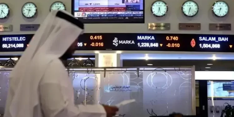 UAE stocks slide as oil drops on supply jitters