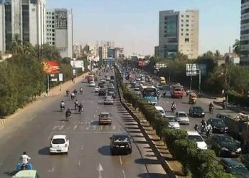 What is speed limit on Karachi’s Shahrah-e-Faisal?