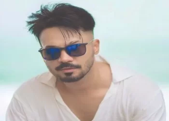 ayaz samoo photo file