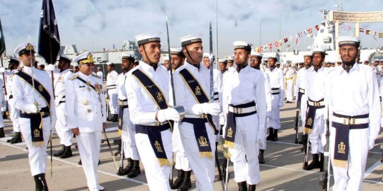 Aid Across Borders! Pakistan Navy Delivers Humanitarian Air to Flood Victims in Sri Lanka