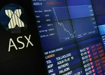 Australian shares rise as copper surge lifts mining stocks