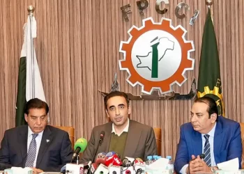 Bilawal suggests allowing provinces to collect taxes, says it will ease Centre’s financial woes