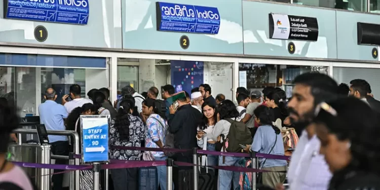 Chaos after India’s biggest airline cancels 1,200 flights