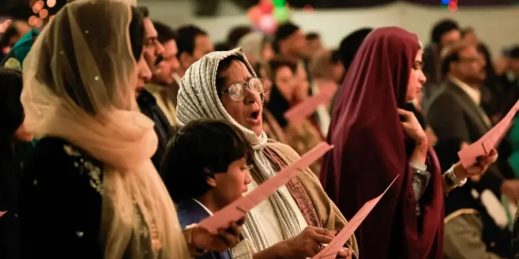 Christian community an integral part of Pakistan’s national fabric, says PM Shehbaz in Christmas message