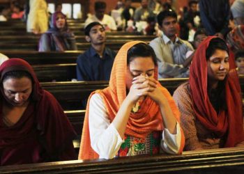 Christians Celebrate Christmas with Prayers Across Pakistan