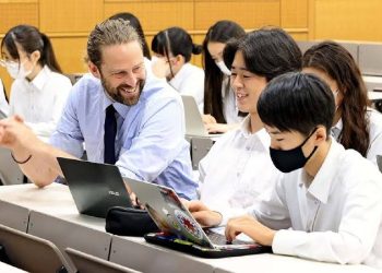 Fully Funded MEXT Scholarship in Japan For Pakistani Students