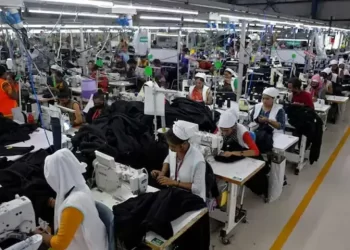 India private sector growth hits 10-month low in December, hiring stalls, PMIs show