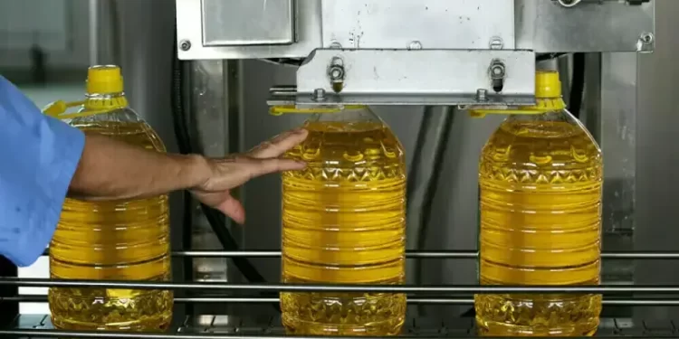 India’s Nov palm oil imports rise as lower prices spur buying