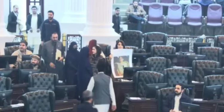 KP Assembly witnesses uproar over ISPR chief’s remarks against Imran