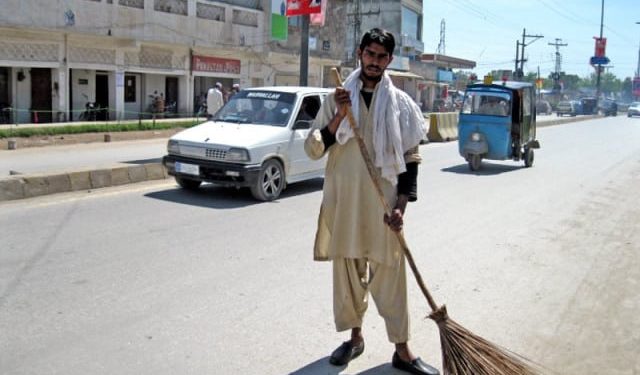 No More Brooms? Punjab Replaces Traditional Brooms with Evs and Mechanical Sweepers