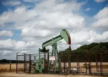 Oil steady after Ukraine strike on Russian oil pipeline does not disrupt supply