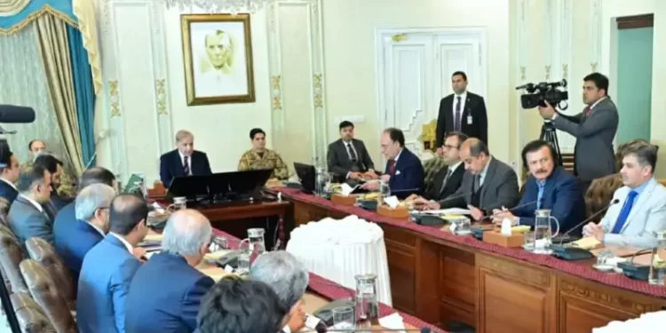 PIA privatisation bidding to be televised live on Dec 23: PM Shehbaz