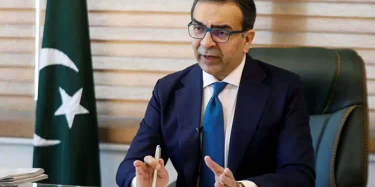 PIA to be run by new owners from April subject to approvals, says PM’s adviser