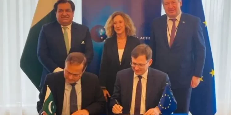 Pakistan, EIB sign €60 million declaration for Karachi sewage project
