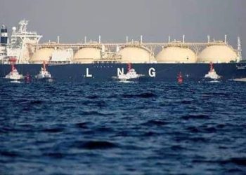 Pakistan, Qatar Agree to Divert Abroad LNG Cargoes, Saving Rs1,000 Billion in 2026
