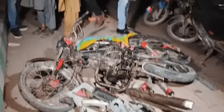 Road accidents involving heavy vehicles claim three lives in Karachi