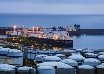 Russia delays LNG output target of 100MT per year