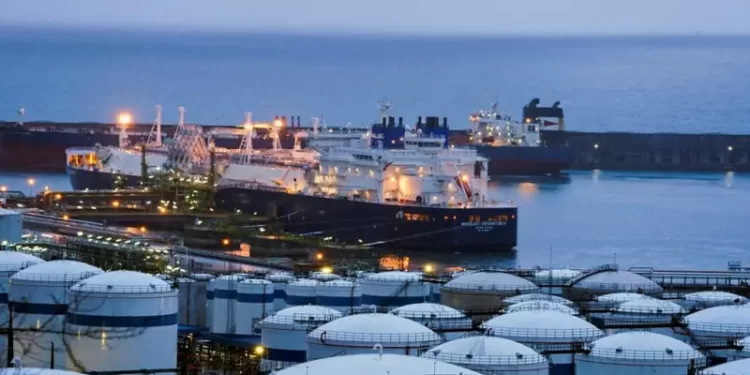 Russia delays LNG output target of 100MT per year