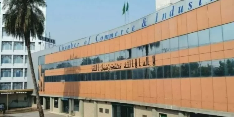 Traders discuss issues with CCIR