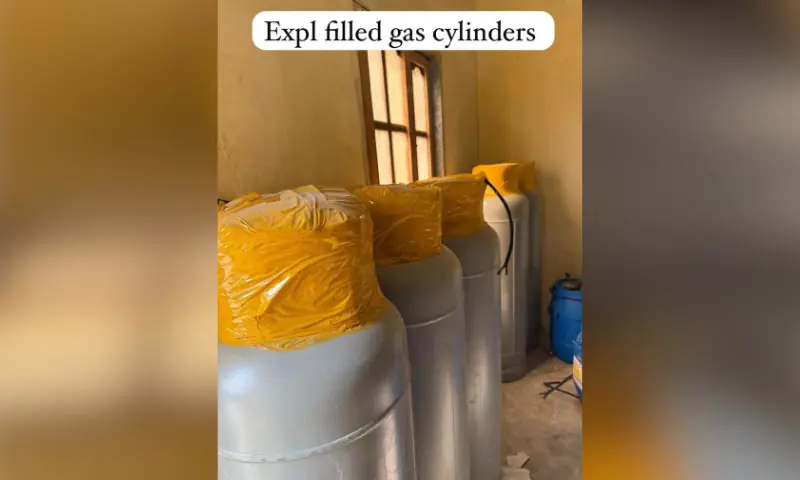 Image shows explosive filled gas cylinders. &mdash; Photo via CTD