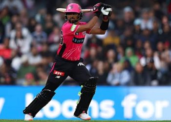Again Victory! Babar Azam Scores Another Match Winning Fifty in BBL 15