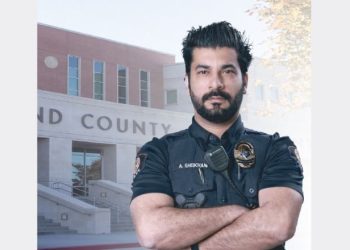 Ali Sheikhani Gave Rs. 1 Crore for Family of Martyred Firefighter Furqan who died in Gul Plaza Fire