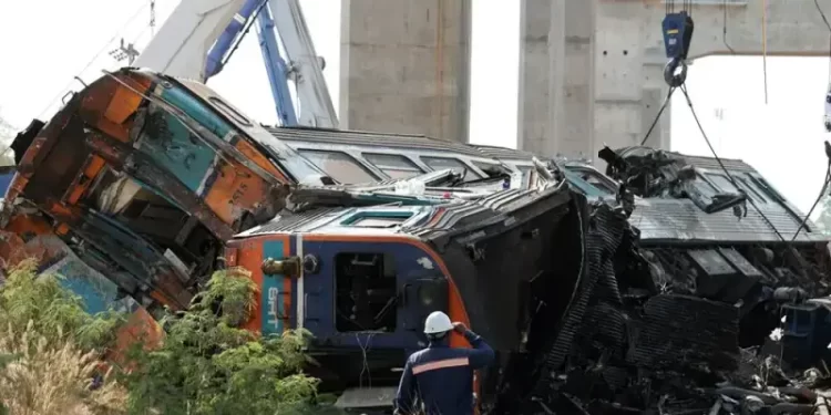 Another crane collapses in Thailand killing 2 people, police say