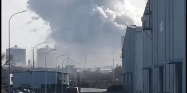 China factory explosion kills two, injures 66: Xinhua