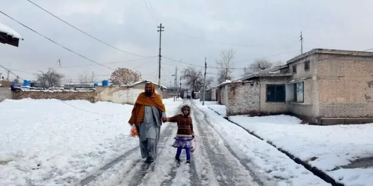 Cold wave continues to grip country as another western disturbance rolls in: NWFC