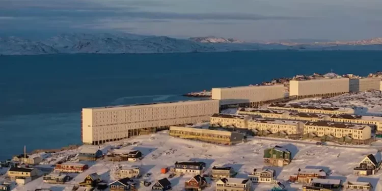 Danish general says there are no Chinese or Russian ships near Greenland