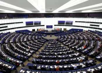 EU lawmakers stall US trade deal in protest over Greenland