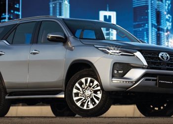 Fortuner in Demand! Toyota Pakistan Suspends New Orders Due to Full Bookings